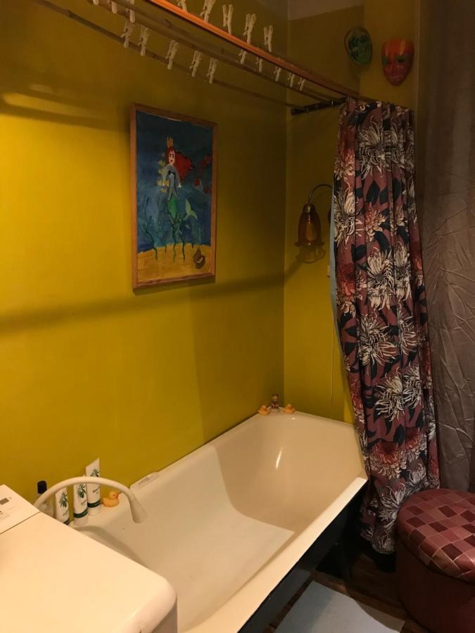 Cozy Condo For Up To 3 Travellers, With Kitchen And Bath Riga Exterior foto